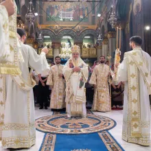 Patriarhul Daniel: Puterea de a nu răspunde la ură cu ură este iubire dumnezeiască