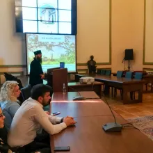 Părintele Pavel Mincă, medicul de la Mănăstirea Turnu, și-a susținut doctoratul la UMF București