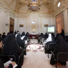 Sinaxă monahală în Arhiepiscopia Bucureștilor. Lucrările se desfășoară la Palatul Patriarhiei