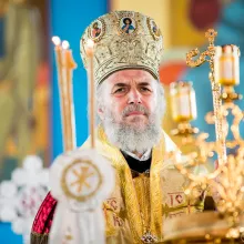 Arhiepiscopul Casian: Întâlnirea cu sfinţii nu este doar o atingere de cineva sfinţit