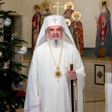 Mesajul Patriarhului României de Crăciun | Să răspundem iubirii lui Dumnezeu cu daruri spirituale şi materiale (VIDEO)
