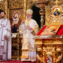 Oferim daruri Pruncului prin semenii pe care îi ajutăm, a spus Patriarhul în ziua de Crăciun