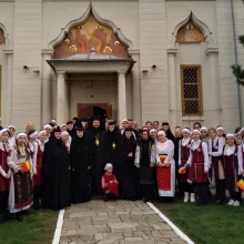 Seminarul Teologic Ortodox de la Mănăstirea Pasărea, înfiinţat în urmă cu un sfert de secol, şi-a serbat ocrotitoarea