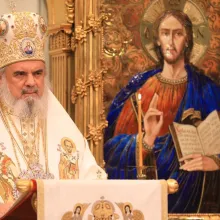 Patriarhul de Anul Nou: Să punem accent mai ales pe partea spirituală / Sf. Vasile, un om deodată duhovnicesc și practic