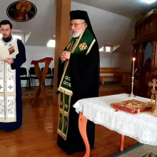 Parohia Sf. Ioan Botezătorul – Vălenii de Munte a primit un fragment din moaştele Sf. Cuv. Ioanichie de la Muscel