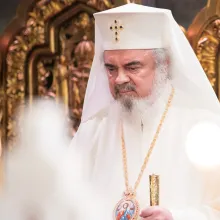 În aceste zile de grea încercare trebuie să biruim frica prin credinţă – Patriarhul Daniel