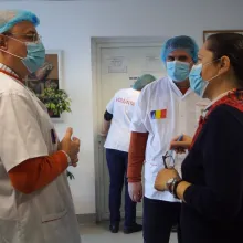 Prevenție și depistare a cancerului: Femei identificate cu leziuni ale colului uterin