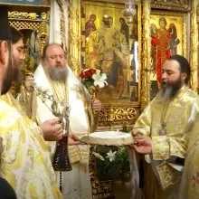 „Un om care a făcut foarte mult bine”: Mitropolitul Nifon Rusăilă comemorat la Mănăstirea Radu Vodă