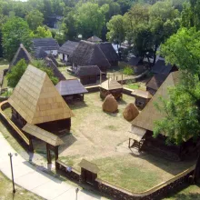 Mesajul Patriarhului la 84 ani de activitate a Muzeului Satului: Satul românesc – o armonie a omului cu natura