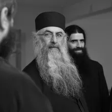 Editurile Patriarhiei şi Mănăstirea din Tolleshunt Knights pregătesc un volum semnat de pr. Zaharia Zaharou