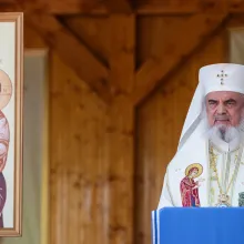 Patriarhul: Este o bucurie că o icoană a Maicii Domnului adună în iubirea Preasfintei Treimi o mulțime de oameni