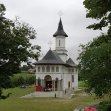 Ctitoria Patriarhului Daniel din satul natal și-a serbat hramul