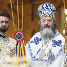 PS Ieronim la hramul Bisericii Sf. Vasile-Victoria: Jertfa pe cruce a Mântuitorului ne-a adus darul iertării