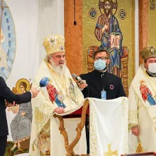 Patriarhul Daniel: O mare făclie de Înviere a fost sfinţită la Oradea – Noua Catedrală episcopală ortodoxă