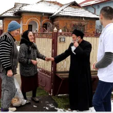 „Implică-te, împreună reușim mai mult!”: 24 de familii din Ilfov au primit sprijin de la voluntarii CMN