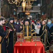 PS Timotei Prahoveanul a sfinţit două racle pentru moaştele Sf. Cuv. Alexie şi Sf. Ier. Grigorie Dascălul