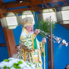 PS Varlaam descrie cum îl privea societatea vremii pe Hristos: Curiozitate și invidie. Osanale și ură. Entuziasm și dezamăgire