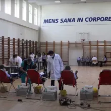 Peste 100 de studenţi şi sportivi au donat sânge la Academia de Poliţie