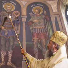 A fost sfinţită pictura restaurată a bisericii Cărămidarii de Jos