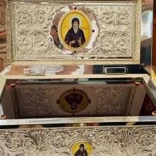 Parohia Oborul Nou: PS Timotei sfințește joi racla pentru veșmântul Sf. Dimitrie cel Nou dăruit de Patriarh
