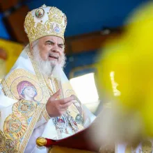 Patriarhul Daniel: Prin sfinți noi cinstim lucrarea harului lui Dumnezeu în natura umană