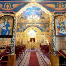 PS Varlaam Ploieşteanul a resfinţit biserica din satul prahovean Poienarii Apostoli