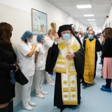 Voluntarii Paraclisului Catedralei Naționale au renovat o secție a Institutului Oncologic București