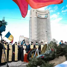Cine moare de bunăvoie nu mai moare niciodată: Eroii Revoluției din 1989 comemorați la Universitate
