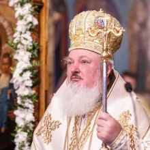 PS Varlaam: Să ne asemănăm Sf. Nicolae! Peste 150.000 de copii se culcă flămânzi în România