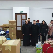 O parohie din Capitală a ajutat 100 de copii din judeţul Prahova