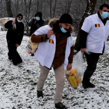 Voluntarii de la Paraclisul Catedralei Naționale: Retrospectiva activităţii din timpul pandemiei