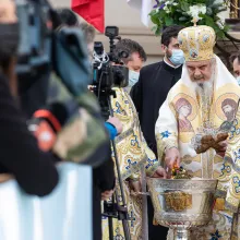 Boboteaza ne amintește și de botezul poporului român, spune Patriarhul. Ne creștinam pe când ne formam ca popor