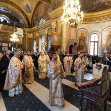Învățătura Sf. Trei Ierarhi are rol important până la sfârșitul istoriei | PS Varlaam la Paraclisul Facultății de Teologie