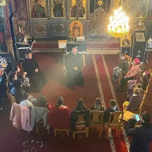 Pe drumul spre mântuire: Atelier de icoane și seară de rugăciune cu copiii dintr-un sat prahovean