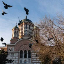 Parohia „Sf. Elefterie”: Film despre Arhim. Dometie Manolache și conferință cu Pr. Ștefan Buchiu