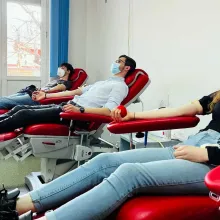Tineri din ASCOR Bucureşti au donat sânge