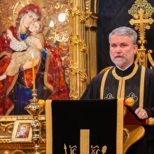 Pr. Silviu Tudose explică la Denia Joii Mari că Jertfa consumată la Cina cea de Taină este Mântuitorul Însuși