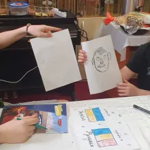 Patriarhia a oferit daruri de Paști refugiaților ucraineni de la două parohii din Arhiepiscopia Bucureștilor