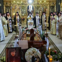 Stavrofora Lucia Dumbravă a fost înmormântată. Impresiona prin cuvintele și filantropia ei, a spus PS Timotei Prahoveanul