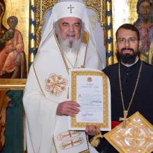 Preotul George Jambore, coordonator a numeroase proiecte educaționale, a fost hirotesit iconom stavrofor