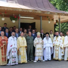 Binecuvântare pentru Forțele Aeriene: PS Varlaam a slujit la hramul unității ocrotite de Sfinții Împărați