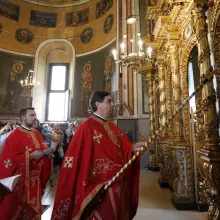 Catapeteasma Bisericii „Sfântul Dumitru – Poștă” din Capitală a fost sfințită