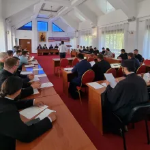 Mănăstirea Caraiman: A început Conferința Națională a Școlii Doctorale de Teologie „Dumitru Stăniloae”