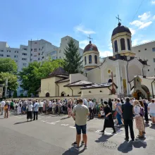 PS Timotei Prahoveanul a resfinţit biserica „Sfântul Ioan”-Moși din Bucureşti