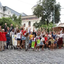 AuGUSTeria, evenimentul care a mobilizat Centrul Vechi al Capitalei în sprijinul a 150 de copii fără posibilități materiale