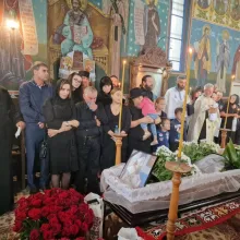 Mama Arhid. Maxim Țifui a trecut la Domnul. Mesajul de condoleanțe al Patriarhului