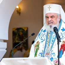 Doar rugăciunea fierbinte alungă demonii: Dacă este superficială și formală, nu-l schimbă pe om, spune Patriarhul