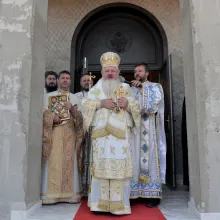 PS Varlaam Ploieşteanul a binecuvântat lucrările efectuate la biserica parohiei prahovene Dâmbu