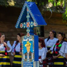 Muzeul Național al Satului deschide expoziția fotografică „Crucea”