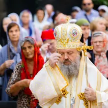 Sf. Ioachim și Ana, icoană a răbdării, smereniei și nădejdii: PS Timotei la unica parohie din Capitală dedicată lor